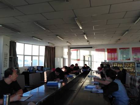 1541336471968527.jpg C:UsersAdministratorDesktop临时文件脱贫攻坚主题党日2.jpg