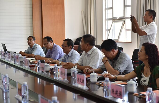 1439773335499957.jpg 1439773335499957.jpg